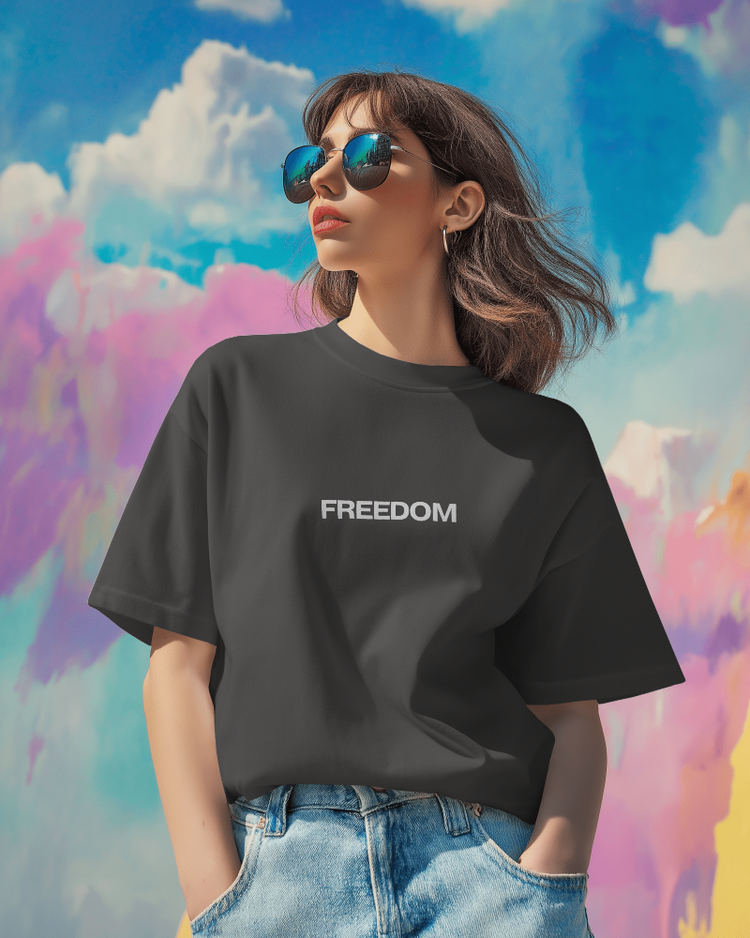 OVERSIZED T-SHIRTS