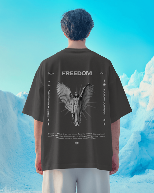 FREEDOM Oversized T-Shirt