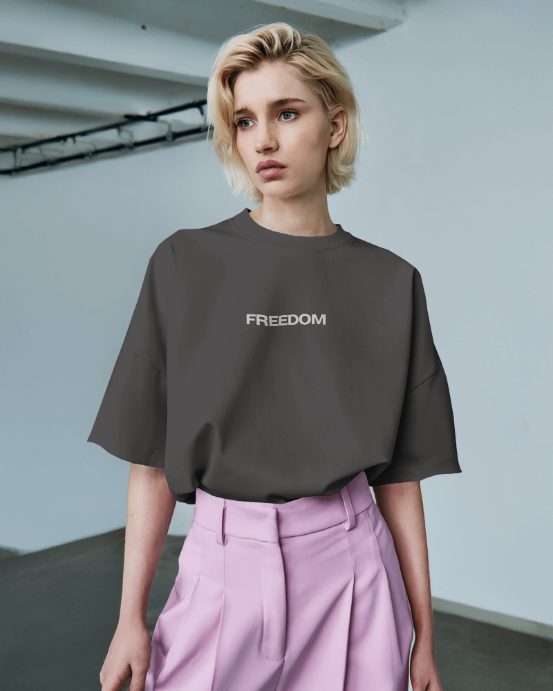FREEDOM Oversized T-Shirt women